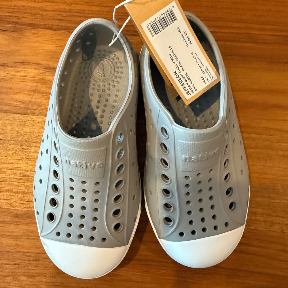 Native Gray Water Shoes Lightweight Slip-On, Toddler 8 NWT